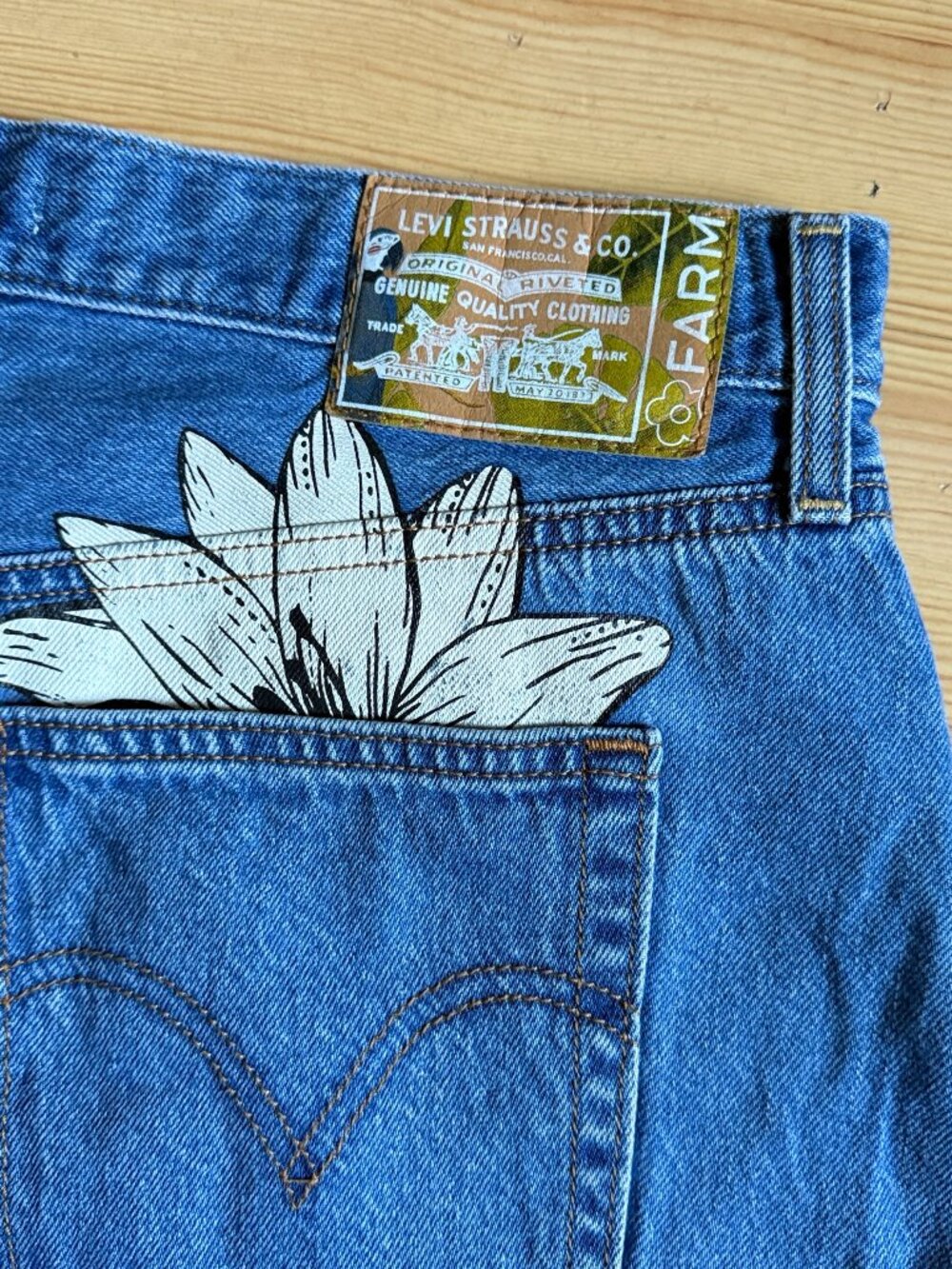 Farm Rio Lev Denim Mini  Skirt Size 31
